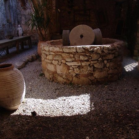 Fabrica Villa Vámos Dış mekan fotoğraf